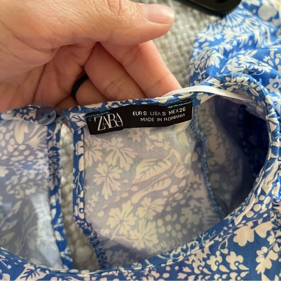 Zara Bloggers Fave Blue Floral Paisley Ruffle Dress - Picture 8 of 8